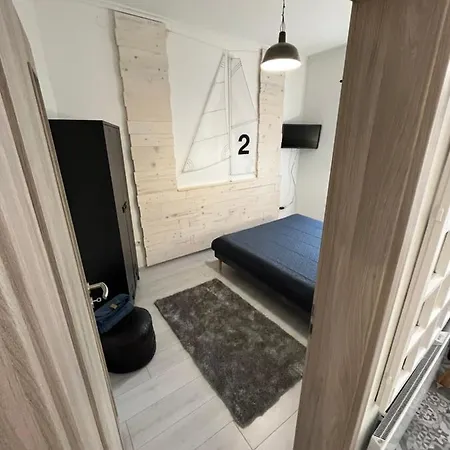 Villa Péter Dock Boutique *