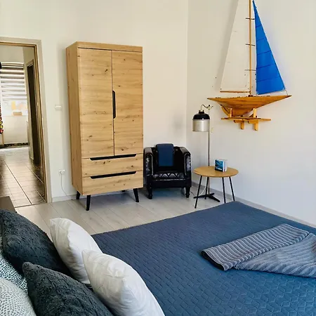 Péter Dock Boutique Villa *