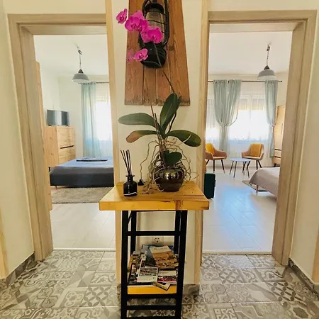 Péter Dock Boutique Villa
