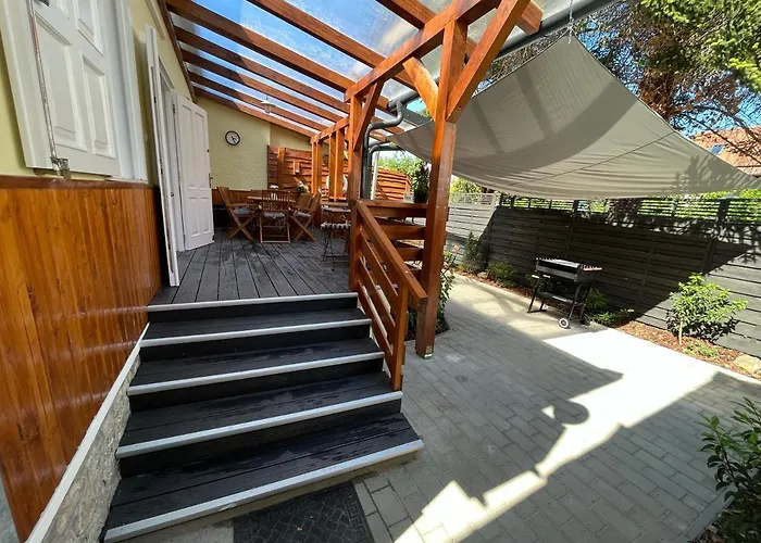 Peter Dock Boutique Willa *