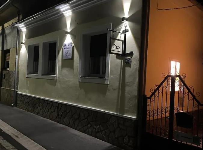 Willa Peter Dock Boutique Keszthely