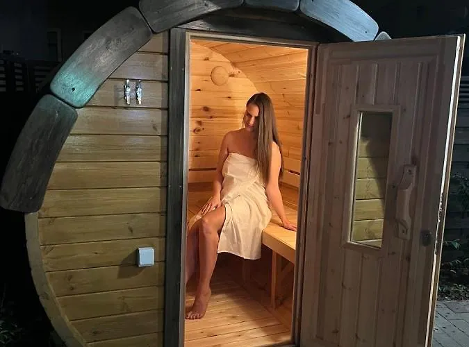 Peter Dock Boutique קסזטלי