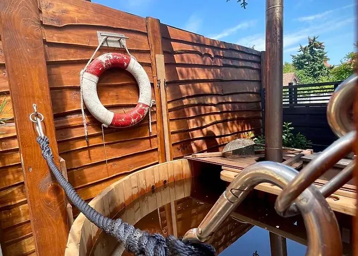 Willa Peter Dock Boutique