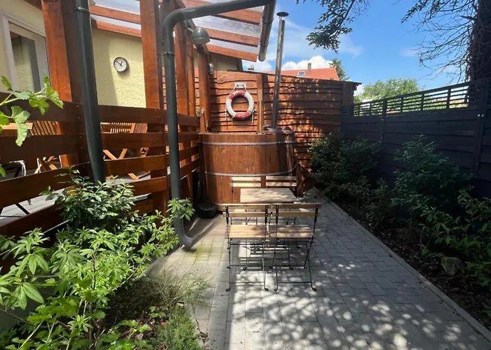 Willa Peter Dock Boutique *