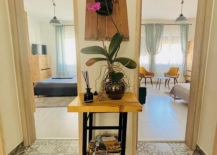 Peter Dock Boutique Willa