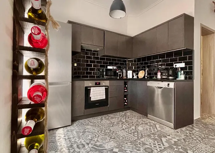 Willa Peter Dock Boutique *